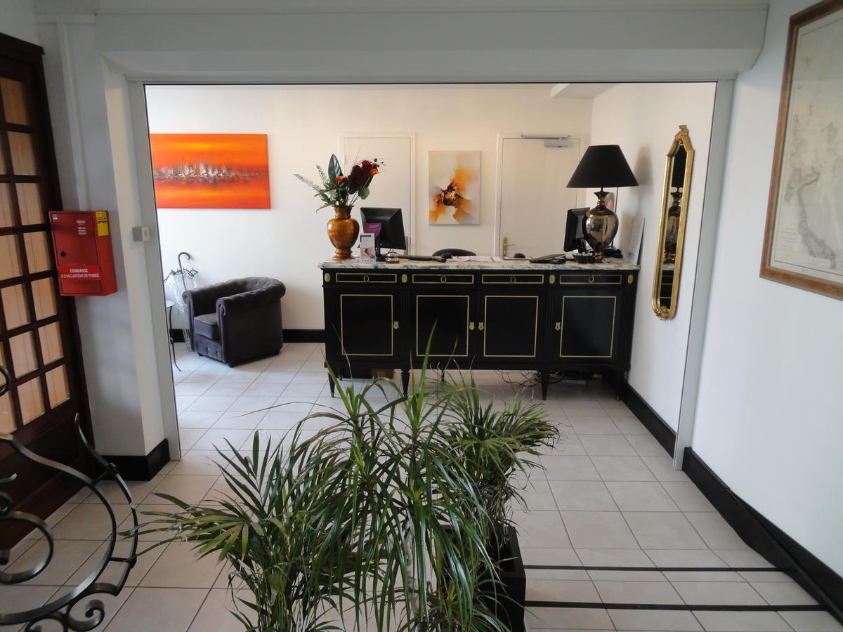 The Originals Boutique, Hotel De La Baie De Morlaix Carantec Exterior photo